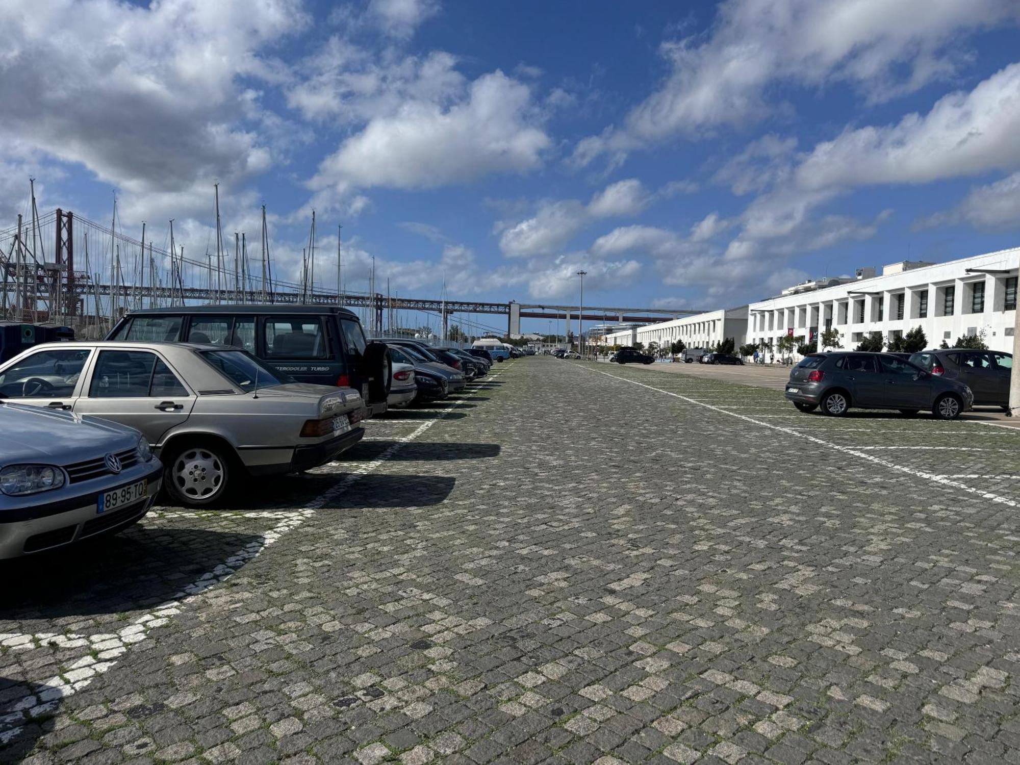 Lisbon Cosy Boat Otel Dış mekan fotoğraf